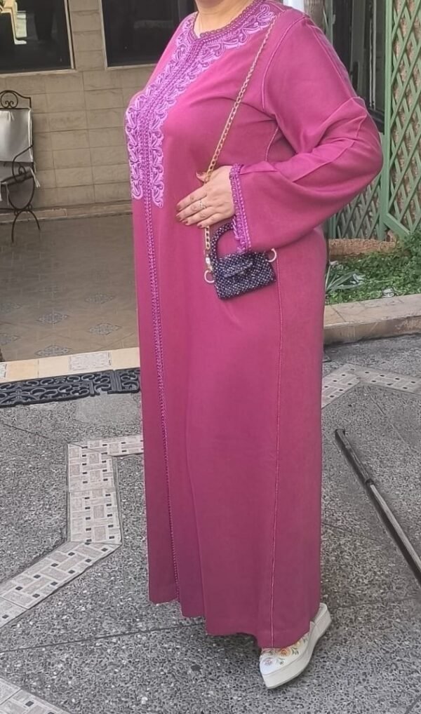Une jellaba marocaine traditionnelle fait main handmade – Image 8