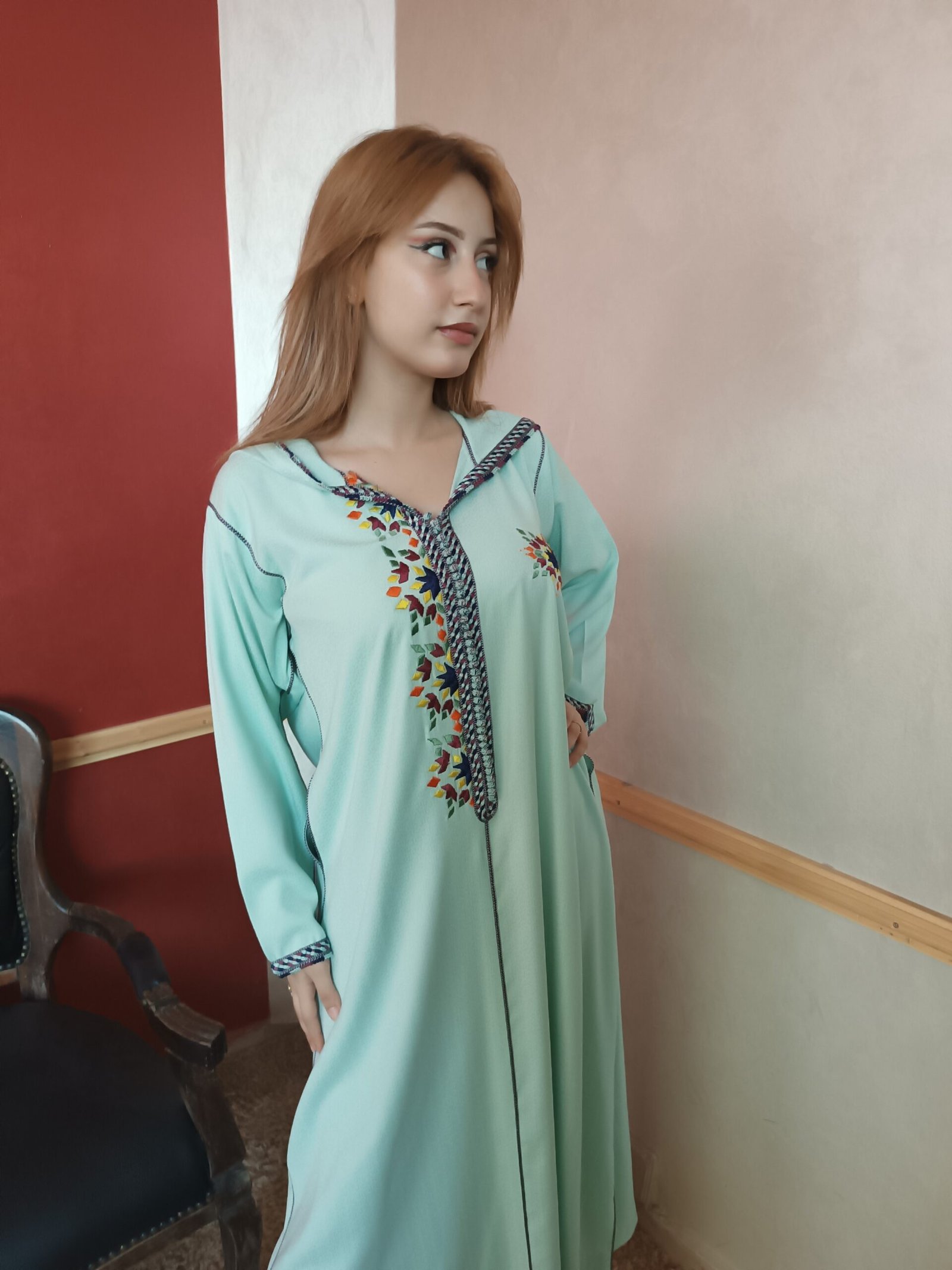 Très belle jellaba marocaine traditionnelle – Image 6